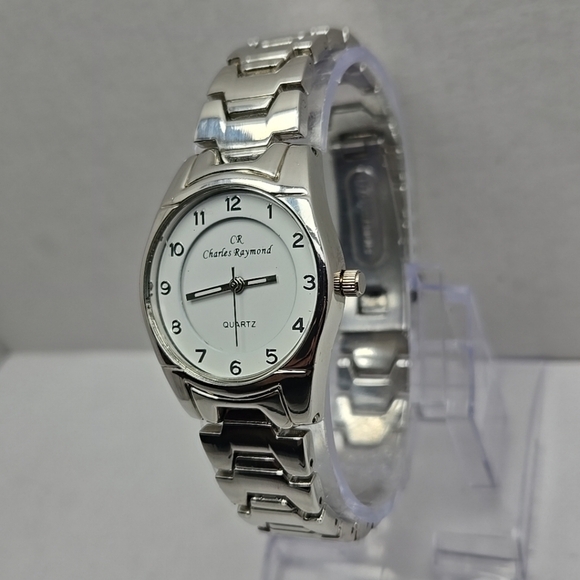 Womens Charles Raymond Silver Tone Quartz Watch New Battery V099BL - Picture 2 of 10